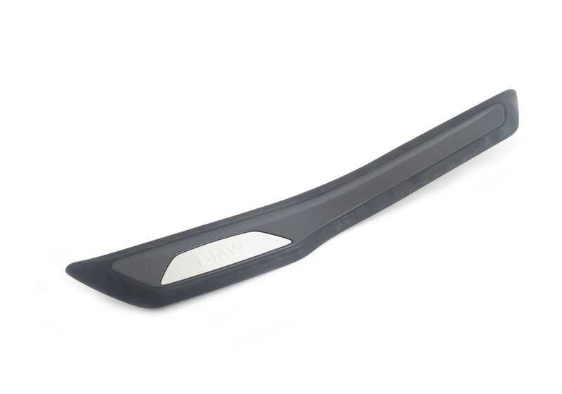 Embellecedor de entrada trasero izquierdo OEM 51477289225 para BMW F30, F31. Original BMW