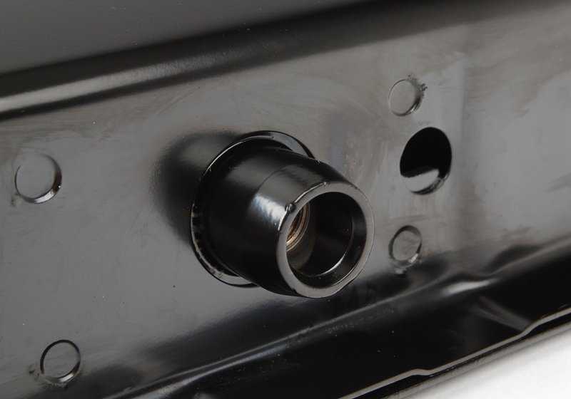 Soporte motor izquierdo OEM 41117135613 para BMW E81, E82, E87, E87N, E88, E90, E90N, E91, E91N, E92, E92N, E93, E93N, X1 E84. Original BMW.