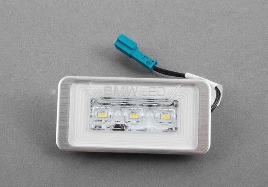 LED-Kofferraumleuchte OEM 63312348803 für BMW E81, E87, F20, F30, F10, G30, X1, X2, Z4... und mehr. Original BMW.