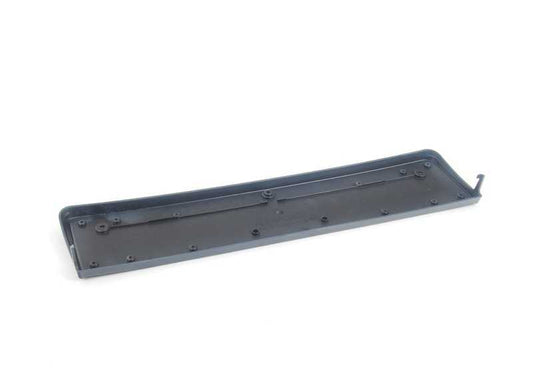 Base para matrícula OEM 51112694213 para BMW E39 (5er Serie). Compatible con todos los modelos E39. Pieza original BMW.