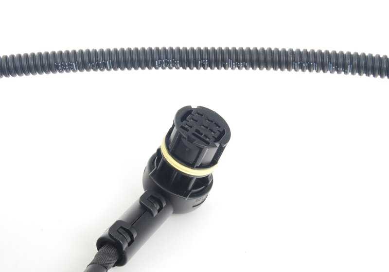 Cableado inyectores y encendido OEM 12517605050 para BMW E81, E82, E87, E88, E90, E91, E92, E93, E84. Original BMW.