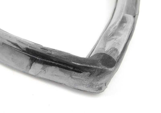 OEM 512187480 right rear back door for BMW E28. Original BMW.