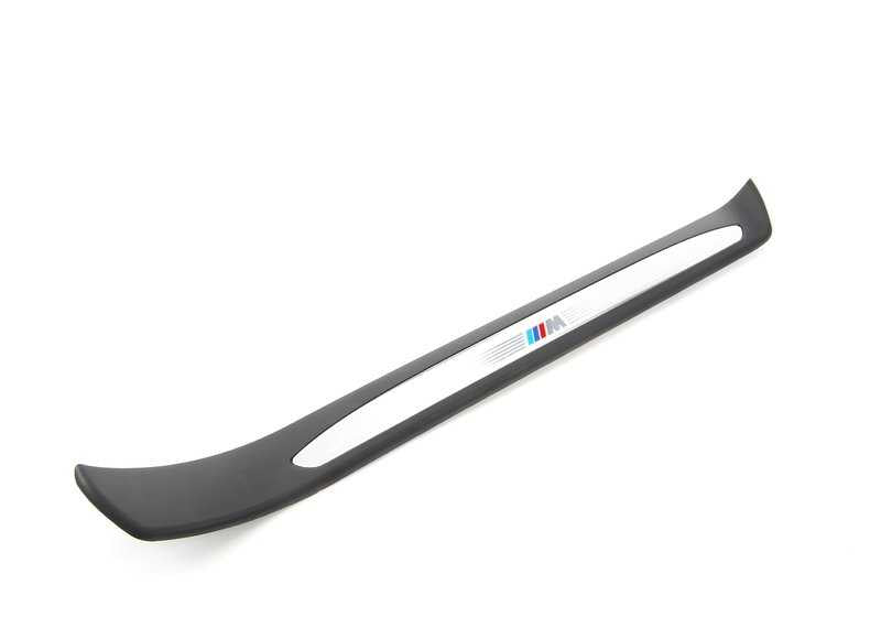 Moldura M estribo trasero izquierdo OEM 51477898822 para BMW Serie 5 E60, E61, E60 LCI, E61 LCI. Original BMW.