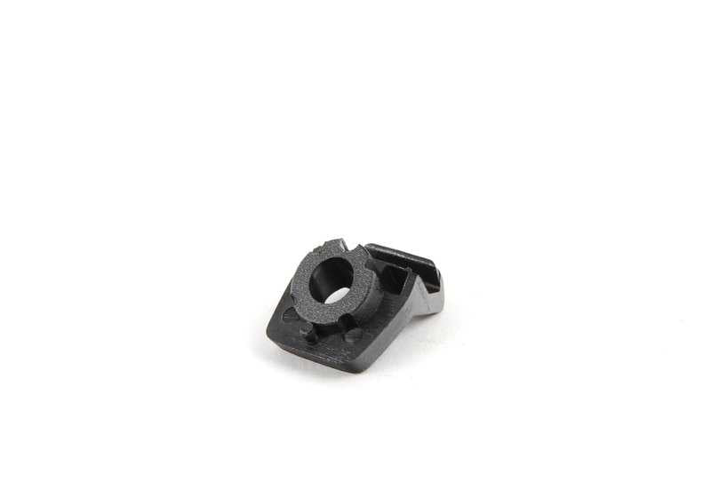 Gancho de sujeción OEM 51161946206 para BMW E34. Original BMW.