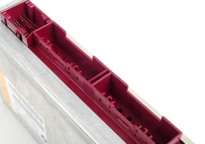 Airbag switchboard with Gateway OEM module 65776975684 for BMW E60, E61. Original BMW piece.