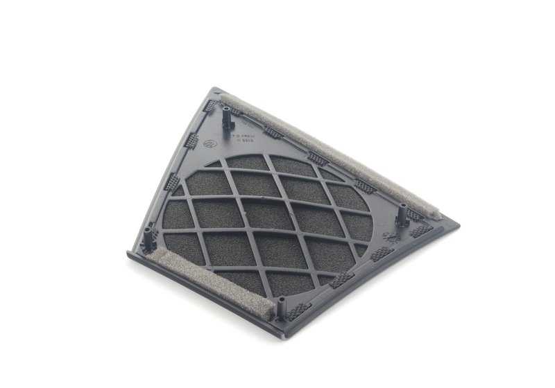 Rejilla altavoz puerta trasera izquierda OEM 51417079375 para BMW E60 y E61. Original BMW.