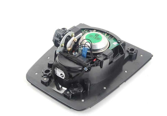 Sistema di altoparlanti OEM 65139266112 per BMW F07, F07N. Compatibile con i sistemi di fascia alta su dashboard. BMW originale.