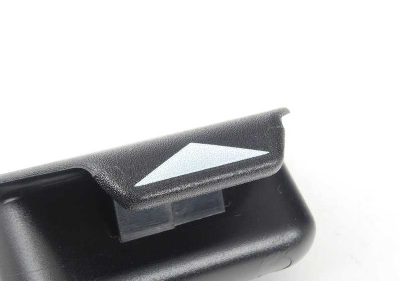 Asa interior OEM 51498114501 para BMW E34, E32, E31. Compatible con modelos como 518i, 520i, entre otros. Pieza original BMW. Ideal para sustituir tirador interior deteriorado o roto.