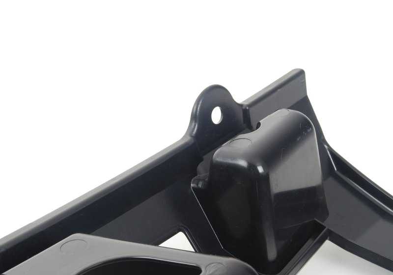 Soporte lateral izquierdo para parachoques OEM 51128057207 para BMW Serie 3 GT (F34). Original BMW.