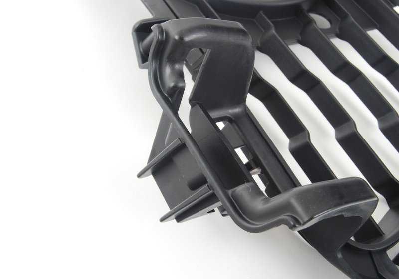 Rejilla paragolpes delantero derecho OEM 51118057324 para BMW F34. Original BMW.