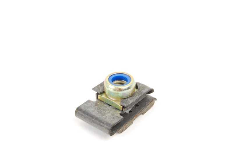 Soporte tuerca OEM 52101828543 para BMW {E81, E82, E87, E87N, E88, F20, F20N, F21, F21N, F40, F52, F22, F22N, F23, F23N, F44, F45, F45N, F46, F46N, F87, F87N, G42, G87, U06, E21, E30, E36, E46, E90, E90N, E91, E91N, E92, E92N, E93, E93N, F30, F30N, F