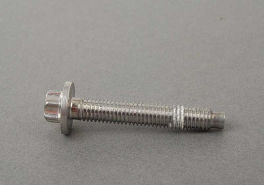 Tornillo exterior TORX M8x50 OEM 11137582340 para BMW F80, F82, F83. Usado en motor S55 para modelos M3 y M4. Original BMW.