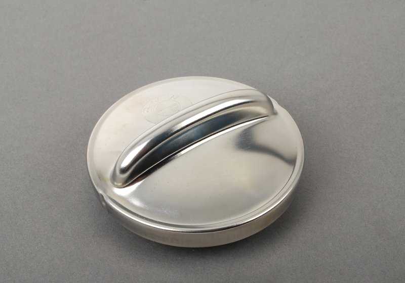 Cierre de tanque para BMW (OEM 16111105835). Original BMW