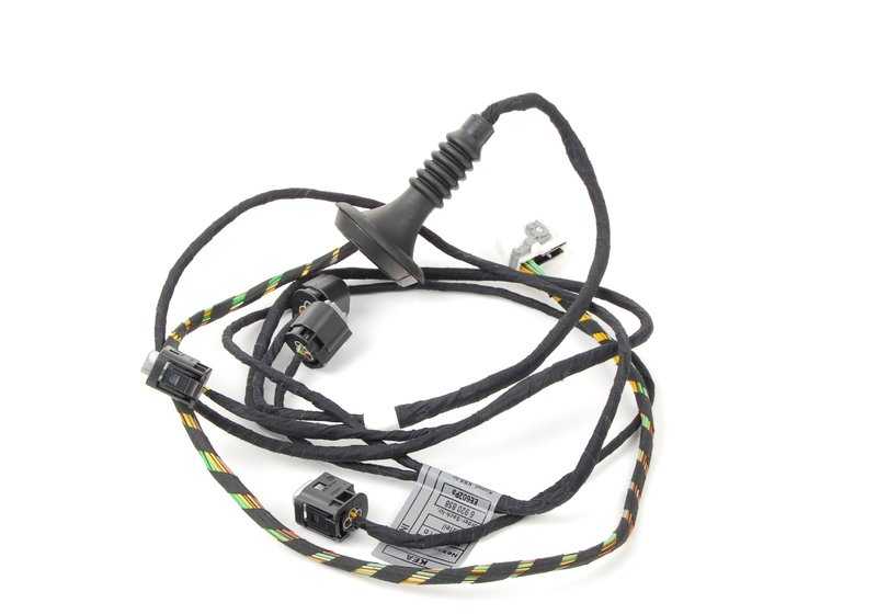 Cableado sensor de aparcamiento (PDC) OEM 61126920858 para BMW E39 520d, 520i (todos los modelos compatibles). Original BMW.