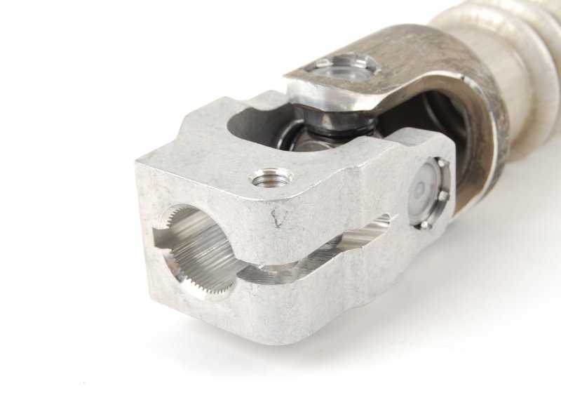 Universal joint with flexible shaft OEM 32306788156 for BMW 5 Series (F07, F10, F11), 6 Series (F06, F12, F13) and 7 Series (F01, F02). Original BMW.