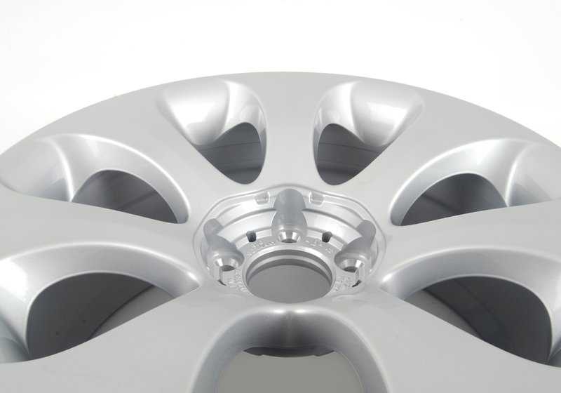 Llantas de aleación 19" diseño Ellipsoid 121 OEM 36116760630 para BMW E63, E64. Apta para eje trasero, color plata. Original BMW.