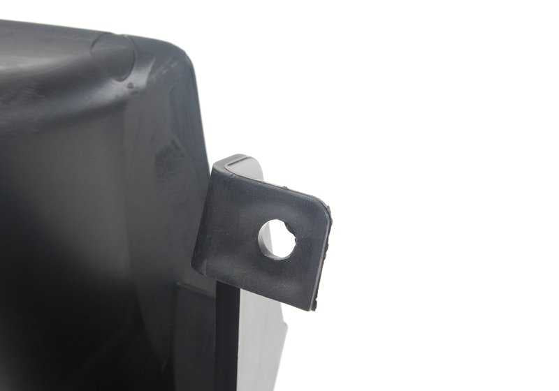 Conducto de aire para radiador de aceite delantero derecho OEM 51748051606 para BMW E82. Original BMW.