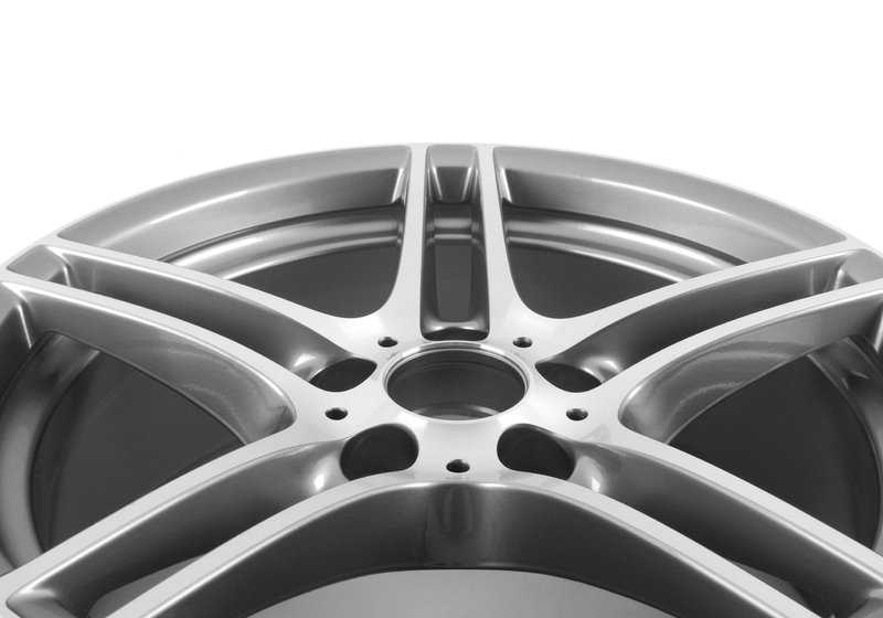 Llanta de aleación original BMW M Doble Radio 313 OEM 36116791998 para BMW E90, E90N, E91, E91N, E92, E92N, E93, E93N. Color ferricgrey bicolor, 18 pulgadas. Original BMW.