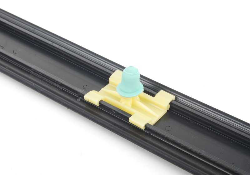 Moule de porte d'entrée gauche pour BMW E39 (OEM 51138184477). BMW d'origine