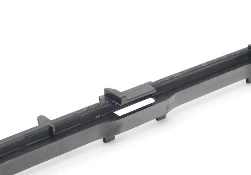 Sellado de ventanilla trasera izquierda OEM 51347060219 para BMW E90, E91. Original BMW.