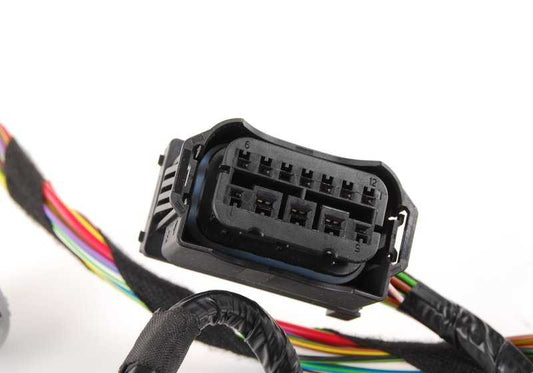 Left front repair wiring OEM 61129238742 for BMW E90, E91, E92, E93 (316D, 316i). Compatible with rear -wheel drive models between 2008 and 2011. Original BMW.