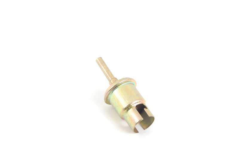 Portalámparas OEM 63121362871 para BMW E23, E24, E28. Compatible con todos los modelos indicados. Recambio original BMW.