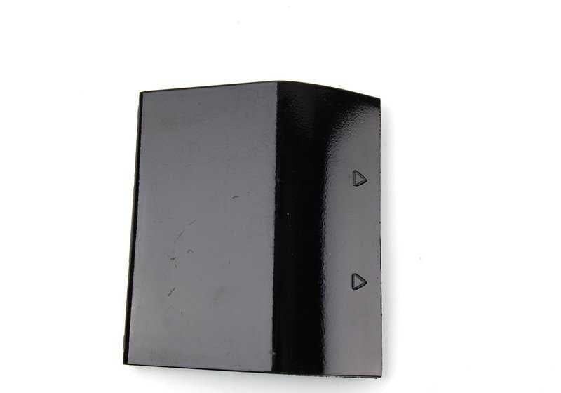 Tapa embellecedora paragolpes trasero OEM 51121938421 para BMW E32. Original BMW.