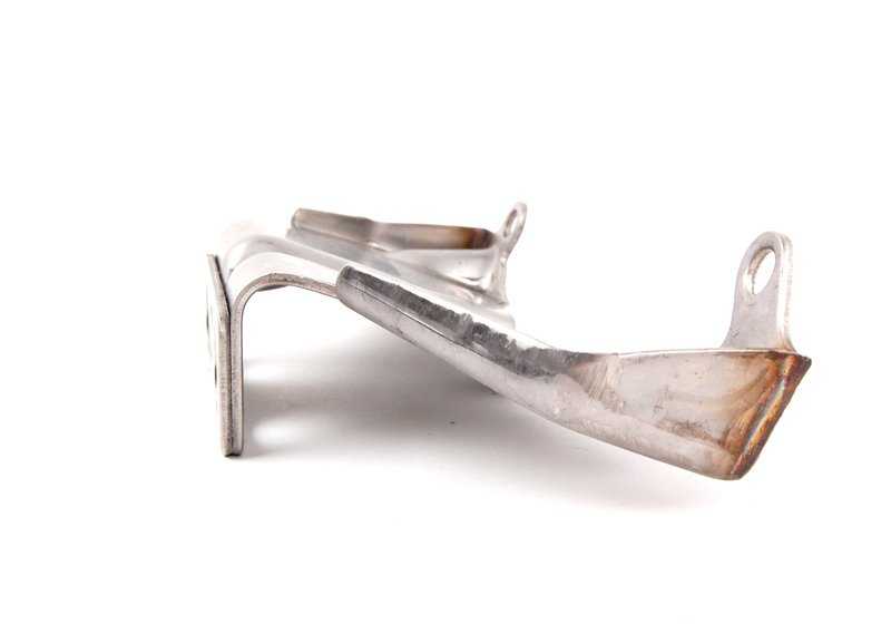 Consola para BMW E39 (OEM 18207508451). Original BMW.