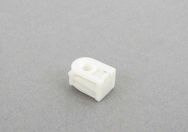 Clip de plástico OEM 07147311312 para BMW {F40, F70, F44, F45, F46, F87, G42, U06, F74, F78, G87, G20, G21, G28, G80, G81, F32, F33, F36, G22, G23, G26, G82, G83, F07, F10, F11, F90, G30, G31, G60, G61, G68, G90, G99, F06, F12, F13, G32, F01, F02, F