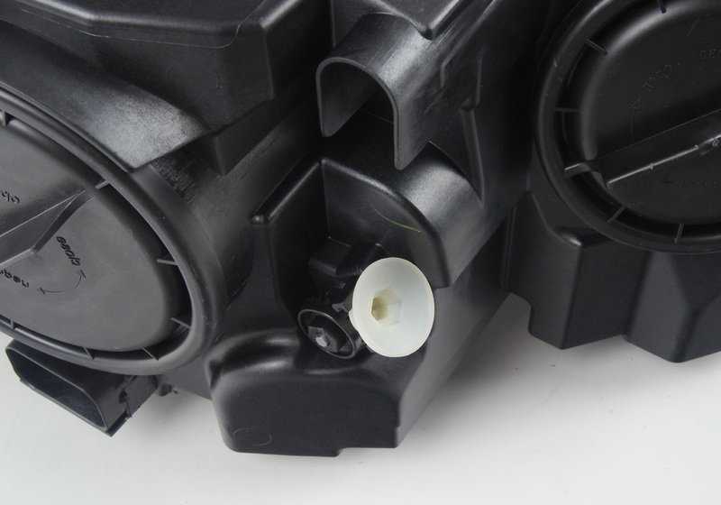 Faro delantero izquierdo Xenón AHL OEM 63117287017 para BMW E70, E71, E72. Original BMW.