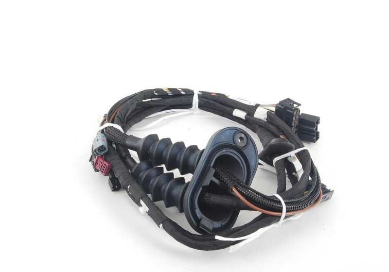 Conjunto de cabos para BMW Série 5 E61, E61N (OEM 61119231821). BMW original
