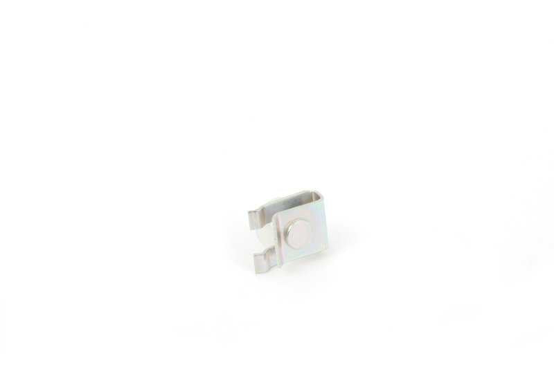 Tornillo de sujeción OEM 51162239883 para BMW E30. Original BMW.