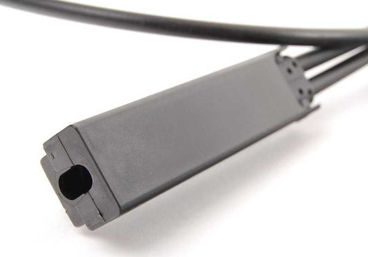 Cable apertura capó OEM 51237060552 para BMW E90, E91. Original BMW.