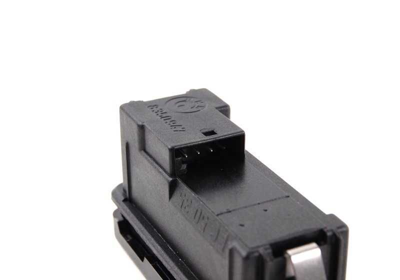 OEM emergency light switch 61318350947 for BMW E39, E38, E46, E53, E83, Z3, Z4. Original BMW spare.