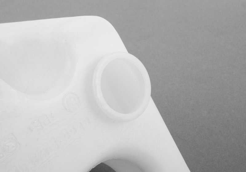 Deposito liquido Oemparabrisas, parabrezza 61661378613 per BMW E34, E32. Capacità 0.9L. Compatibile con i sistemi di lavaggio del parabrezza. Sostituzione BMW originale.