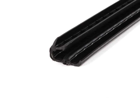 Spoiler delantero OEM 51117900826 para BMW E60 M5 y E61 M5. Compatible con modelos producidos entre 2004 y 2010. Pieza original BMW.