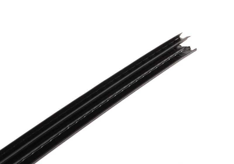 Spoiler delantero OEM 51117900826 para BMW E60 M5 y E61 M5. Compatible con modelos producidos entre 2004 y 2010. Pieza original BMW.