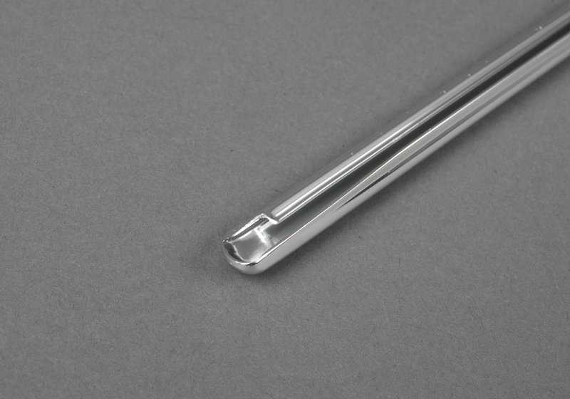 Moldura lateral izquierda para techo OEM 51135450112 para BMW Serie 02 {1600, 1600-2, 1602, 1802, 2002, 2002tii, 2002 Turbo}. Original BMW.