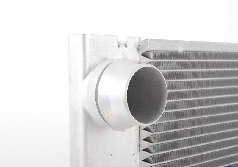 Kühlschrank für BMW E60N, E61N, E65, E66 (OEM 1711795138). Original BMW