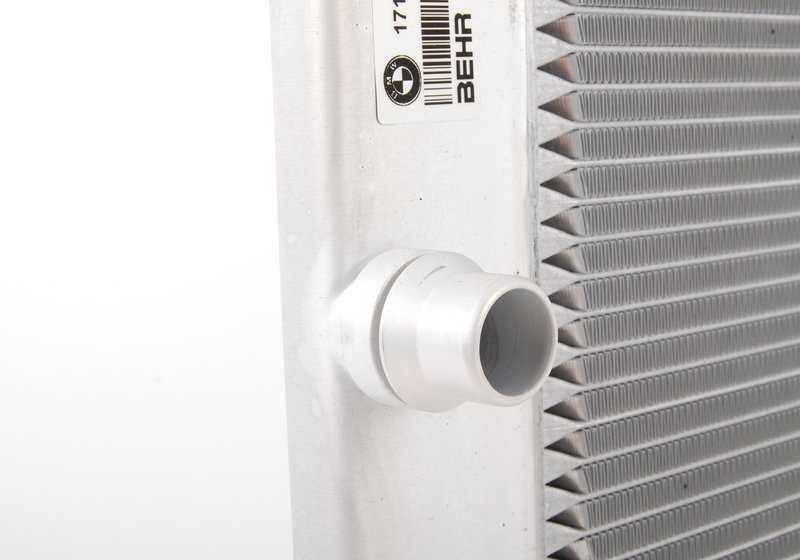 Kühlschrank für BMW E60N, E61N, E65, E66 (OEM 1711795138). Original BMW