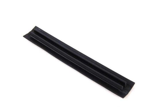 Moldagem frontal para BMW E34 (OEM 51138149169). BMW original