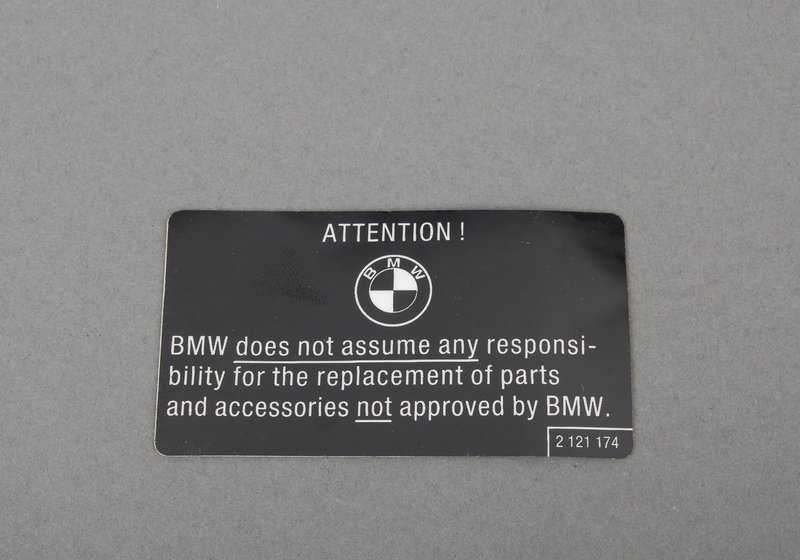 Placa informativa OEM 51142121174 para BMW E32 y BMW Motorrad R248, R21. Pieza original BMW.
