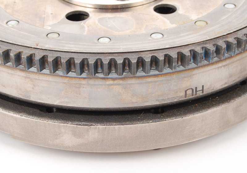 Volante bimasa OEM 21207542984 para BMW E82, E88, E90, E91, E92, E93, E60, E61. Compatible con motores N54. Original BMW.