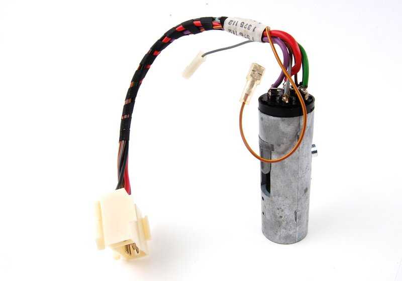 Cerrojo de dirección OEM 32321156460 para BMW Serie 3 E30 318i (1984-1985). Original BMW.