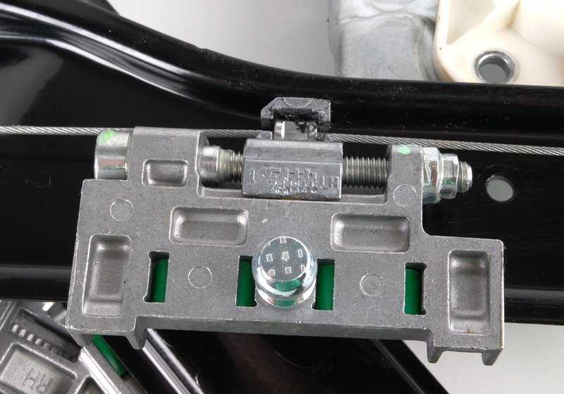Front Right Electric Window Regulator for BMW Z4 E85, E86 (OEM 51337198910). Original BMW