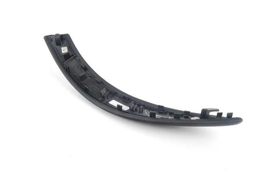 Embellecedor tirador puerta izquierda en cuero OEM 51418057633 para BMW F80, F82, F83 (todas las versiones M3 y M4). Original BMW.