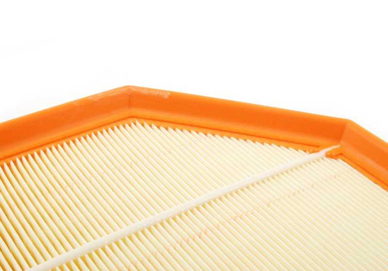 Filtro dell'aria OEM 13727843284 per BMW F87, F80, F82, F83, F10, F06, F12, F13. BMW originale.