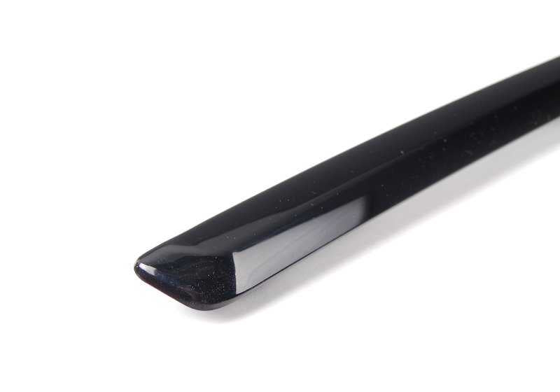 Linha de moldagem decorativa lateral OEM 51137308841 para BMW F34 318D, 320d. BMW original.