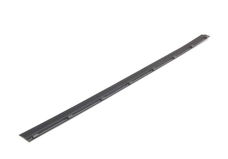 Lower Burlet of Door OEM 51333331189 for BMW X3 E83 (1.8D, 2.0D - N47 and M47, manual and automatic). Compatible with versions made between 2004 and 2010. Original BMW replacement.