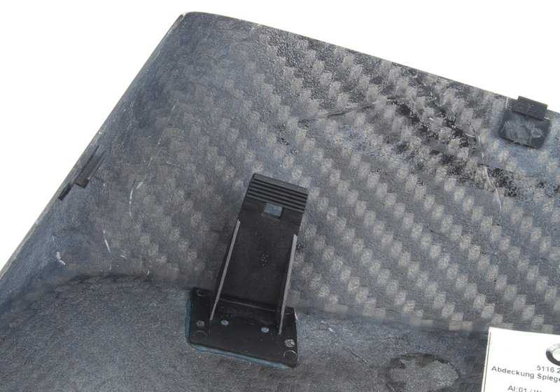 Carcasa retrovisor derecho carbono M Performance OEM 51162291440 para BMW F07, F10, F11, F06, F12, F13, F01, F02. Sustituye la original destacando el estilo deportivo. Original BMW.